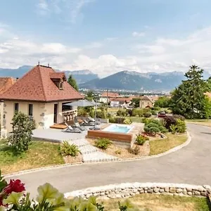  Bed & Breakfast Le Paon Bleu Annecy